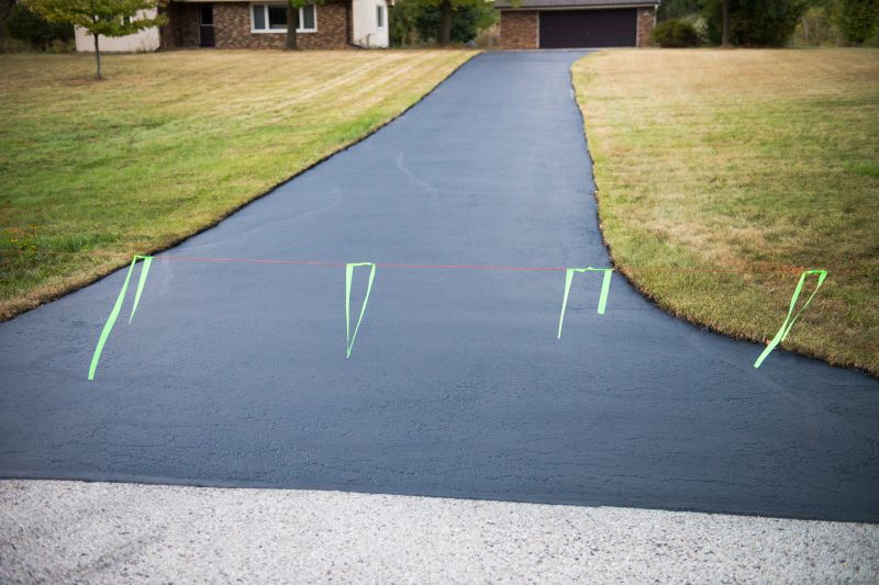 Hot Tar Driveway Sealing in Tampa, FL